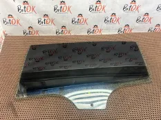 Стекло двери боковое BMW 7