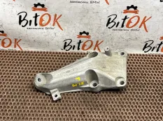 Кронштейн двигателя BMW X1