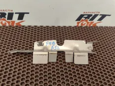 Кронштейн проводки BMW 5