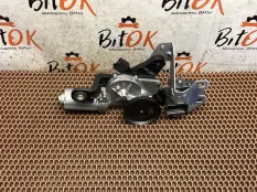 Замок стекла багажника BMW 5