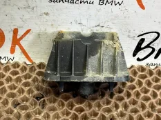 Поддомкратник BMW 7