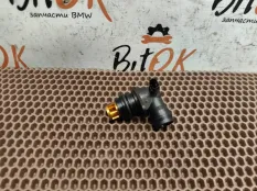 Угловой штуцер BMW 5