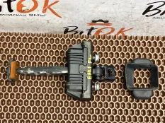 Ограничитель открытия двери BMW X5