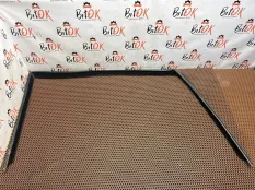 Уплотнитель двери BMW X5