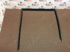 Уплотнитель двери BMW X5