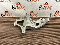 Кронштейн компрессора кондиционера BMW 1