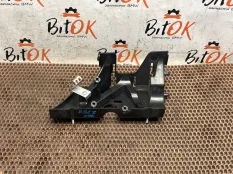 Кронштейн впускного коллектора BMW 3