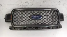 Решетка радиатора FORD F-150