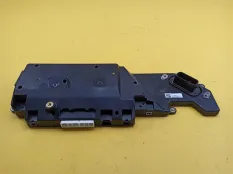 Блок управления Tesla Model 3
