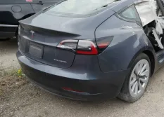 Задняя часть кузова Tesla Model 3