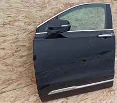 Дверь передняя левая Cadillac XT6