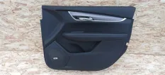 Обшивка двери передней правой Cadillac XT6