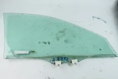 Стекло двери передней правой HONDA Accord