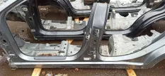 Порог со стойкой левый Infiniti QX30