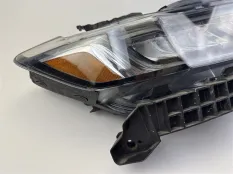 Фара правая Honda Accord