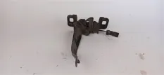 Замок капота Chevrolet Trax