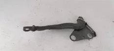 Петля капота левая Chevrolet Silverado