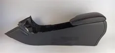 Подлокотник Infiniti QX30