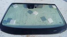 Стекло лобовое Honda Accord