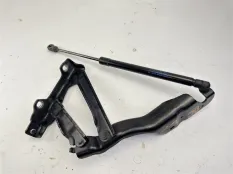 Петля капота левая Infiniti QX50