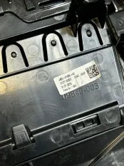 Воздуховод центральный Lr Rr Vogue 4 L405