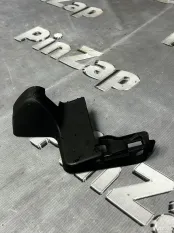 Крышка датчика дождя правая BMW XM G09