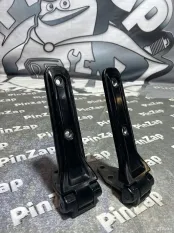 Петля двери багажника Jeep Wrangler JL