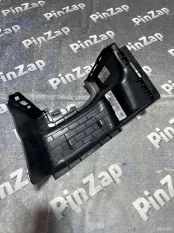 Обшивка отсека багажника правая Jeep Wrangler 4