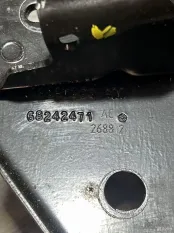 Кронштейн салазок ручника Jeep Wrangler JL