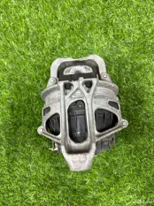 Подушка двигателя Audi Q7