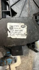 Доводчик двери багажника Land Rover Velar L560