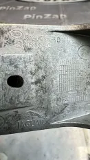 Кронштейн Рендж Ровер Велар Л560