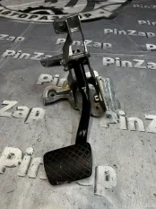 Педаль тормоза Volkswagen Touareg 3 CR7