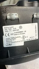 Подушка безопасности водителя Volkswagen Touareg