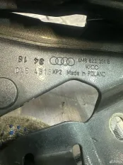 Петля капота Audi Q8