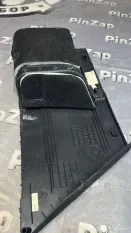 Обшивка багажника правая Range Rover 4 L405
