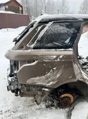 Задняя правая четверть Range Rover Sport 2 L494