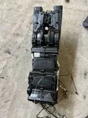 Печка салона задняя Audi Q7 4M