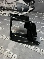 Воздуховод интеркулера правый Audi SQ7 4M