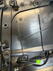 Задняя левая обшивка двери Audi Q7 4M