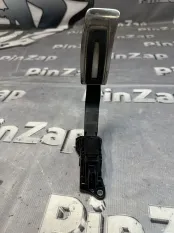 Педаль газа Audi Q7 4M