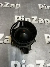 Моторчик печки для Audi Q7 4m