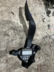 Педаль газа Land Rover Discovery 5 L462