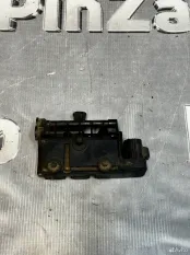 Блок клапанов пневмоподвески Land Rover L319