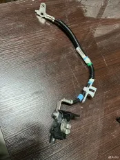 Клемма аккумулятора минус Lexus ES 7