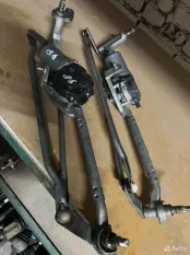 Трапеция стеклоочистителей Land Rover Discovery 5