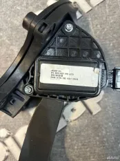Педаль газа Land Rover Range Rover Sport L494