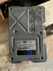 Усилитель звука Jaguar F-Pace velar