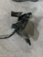 Кронштейн двигателя Audi Q7 4M