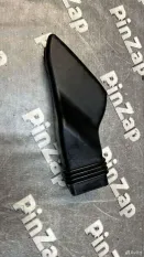 Воздуховод верхний Range Rover Velar L560
